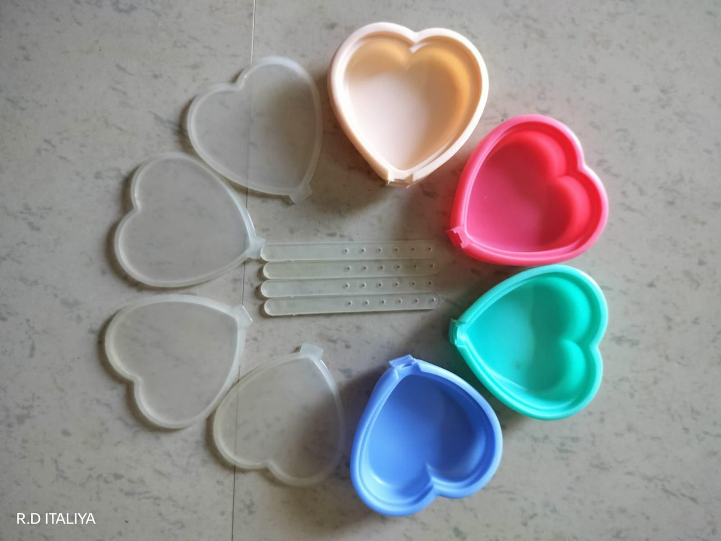 Silicone Heart Shape Lollipop Candy Mould with Sticks (Pack of 4)